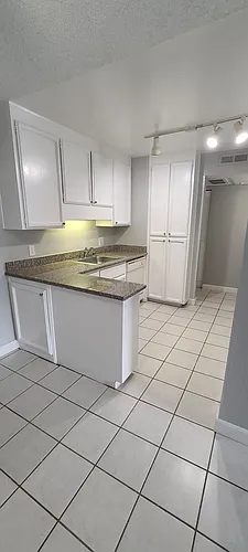 Floor plan 2 Bed / 1 Bath