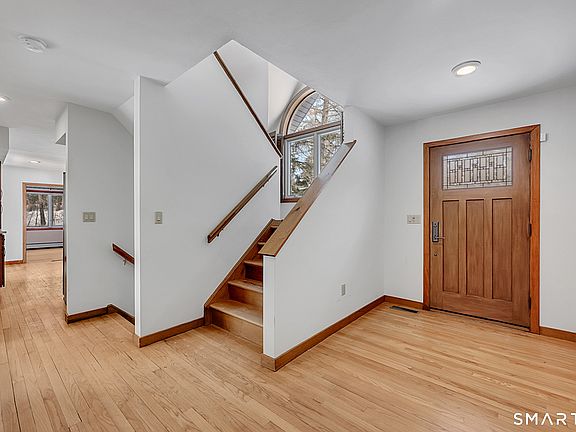 3rd image of 40 Osborne Hill Road