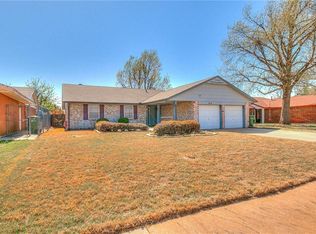 814 Willow Run, Yukon, OK 73099