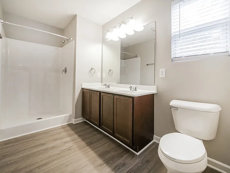 42 Everett Cir — Photo 12