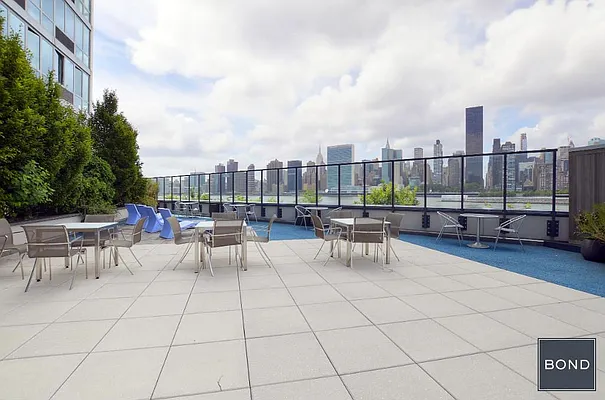 Rented by Bond New York | media 6