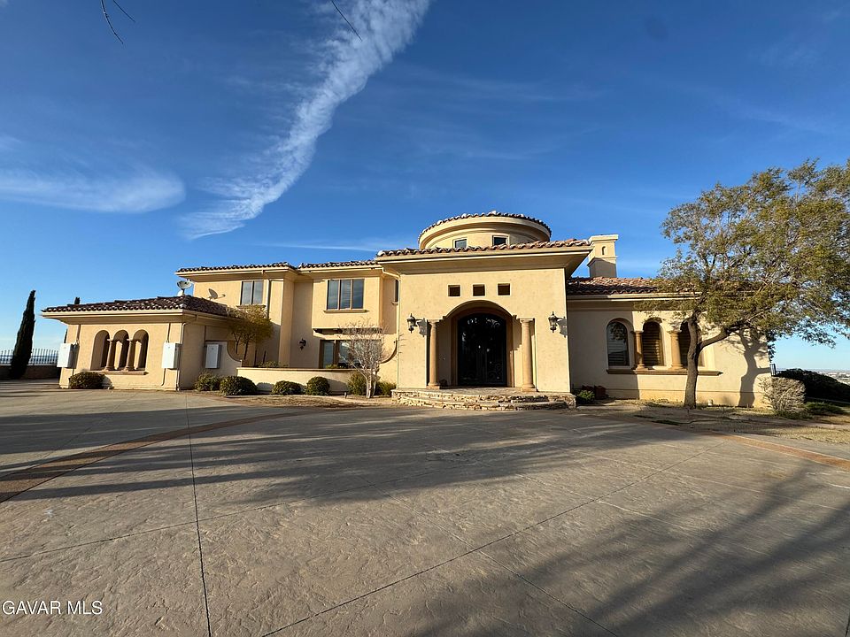 1st image of 3803 Camino Hermanos