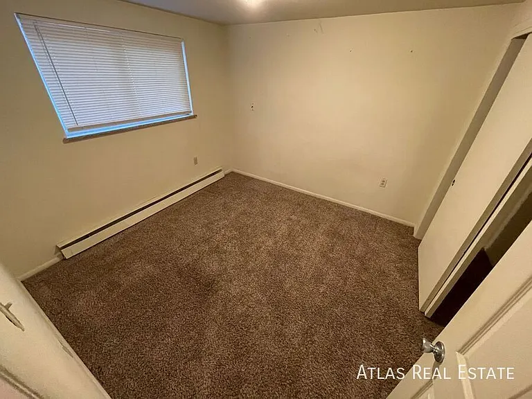3730 Owens St #D — Photo 8