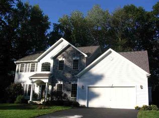 5000 Colonial Dr, Guilderland, NY 12084
