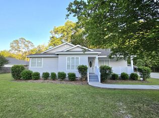 106 Butler St, Pembroke, GA 31321