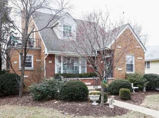 213 N Julian St, Naperville, IL