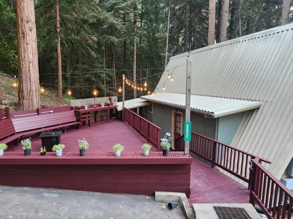 23389 Glenwood Dr, Los Gatos, CA 95033