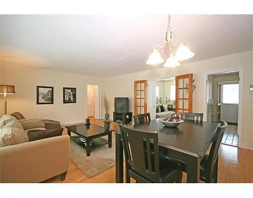 Building Photo - 9 Hammond St #2L