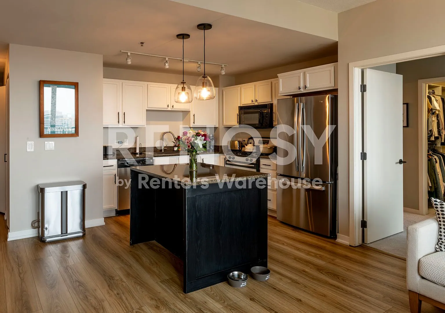 Available Now - Amazing 1-Bedroom Downtown Condo Facing US Bank | $1,875/Month — Photo 3