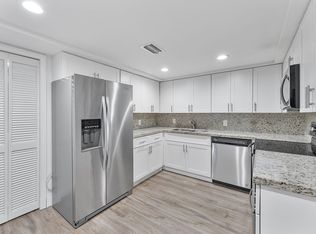 16475 Golf Club Road #207, Weston, FL 33326