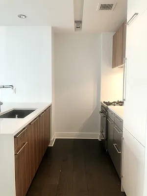 Rented by Corcoran | media 16