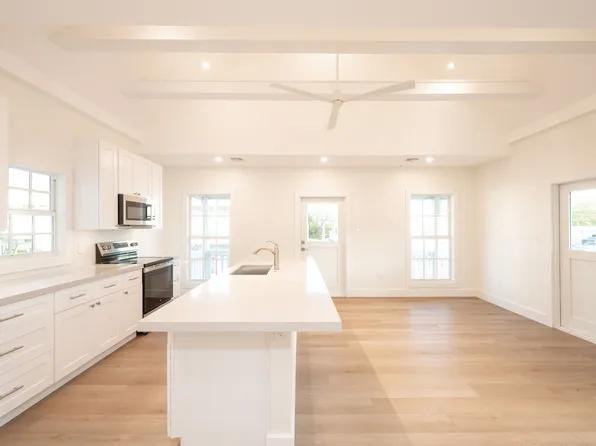 1110 Truman Ave, Key West, FL 33040