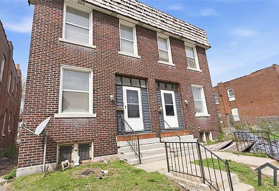 3rd image of 3127 Clay Ave #B