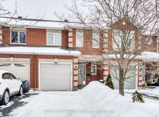7 Chantilly Gate, Ottawa, ON K2S2B2