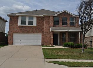 9944 Sparrow Hawk Ln, Fort Worth, TX 76108
