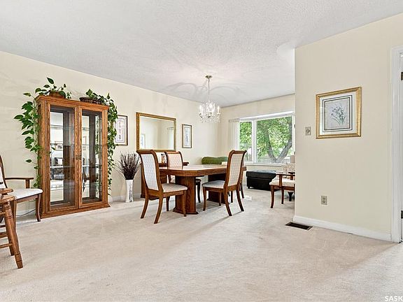 5th image of 1519 Munroe AVENUE S