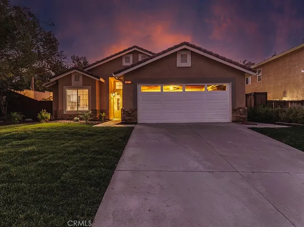 23103 Coffee Berry Cir, Corona, CA 92883