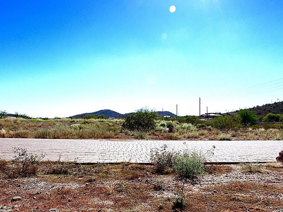 1st image of 1209 E TUMBLEWEED Drive #W