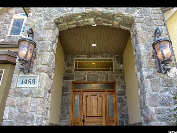 5th image of 1483 W Iron Gray Dr
