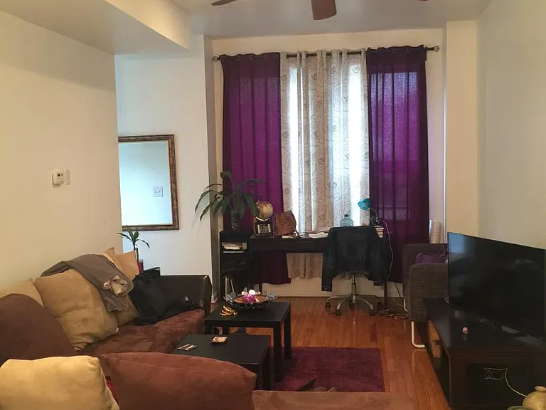 1047 W 31st Pl #1F — Photo 3