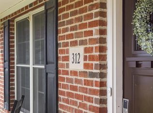 312 Triple Crown Way, Marysville, OH 43040
