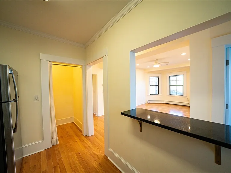 123 Ward St #5 — Photo 3