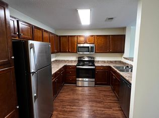 3051 Stone Carriage Cir #W, Fayetteville, NC 28304