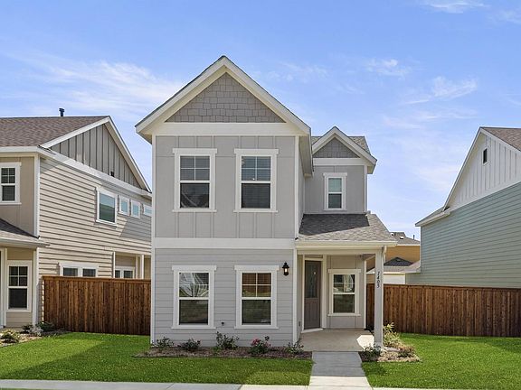 2nd image of 1405 Apricot Ln