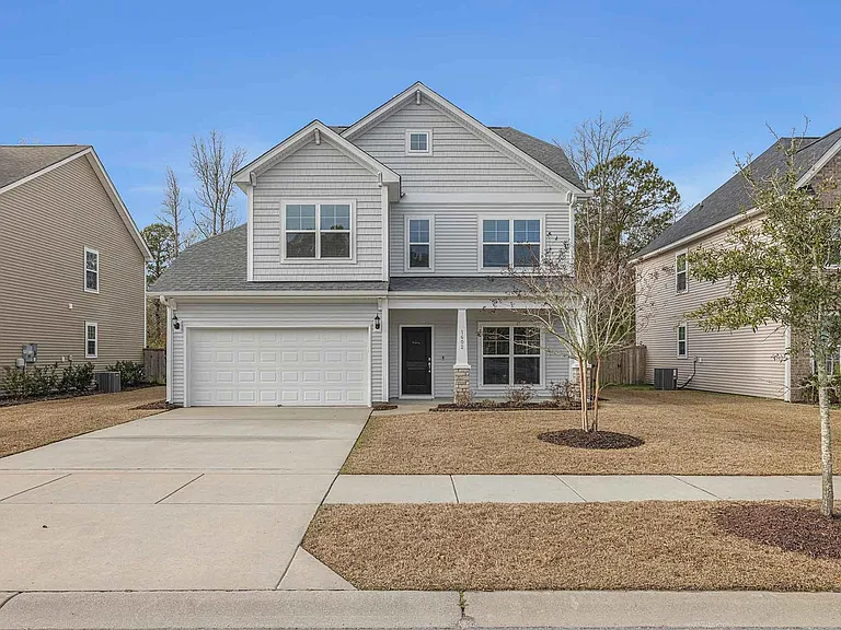 1602 Fishbone Dr — Photo 1