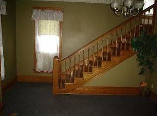 103 N 2nd Ave, Marshalltown, IA 50158