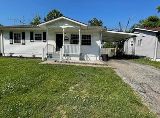812 Saint Thomas Ln, Cahokia, IL