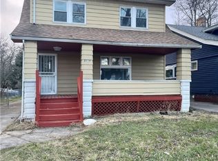 5110 Arch St, Maple Heights, OH 44137