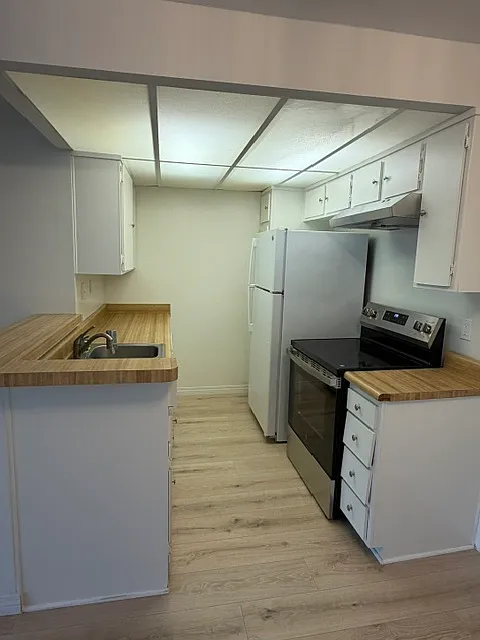 1 bed, 712 sqft, $2,700 — Photo 2