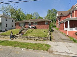 404 S Liberty Ave, Endicott, NY 13760