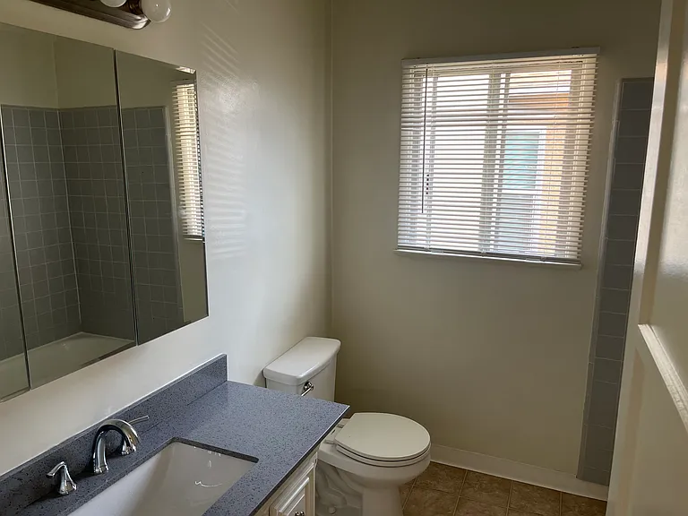 4404 Gondar Ave — Photo 5