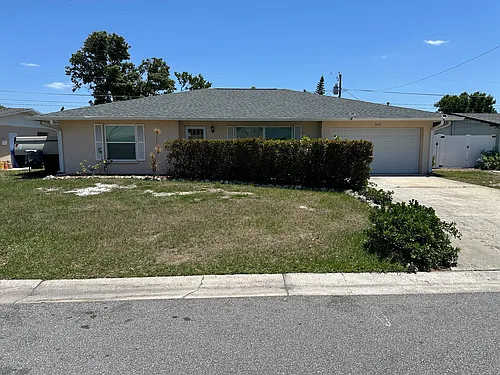 3603 Oxford Dr W Photo 1