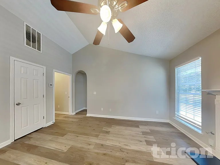 5769 Village Loop — Photo 2