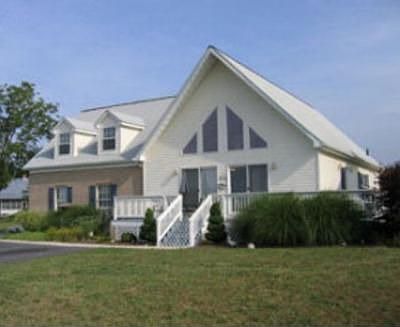 1st image of 10345 White Pine Ct