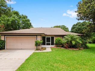 6232 Silver Lakes Dr W, Lakeland, FL 33810
