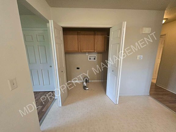5th image of 5700 Lessandro St