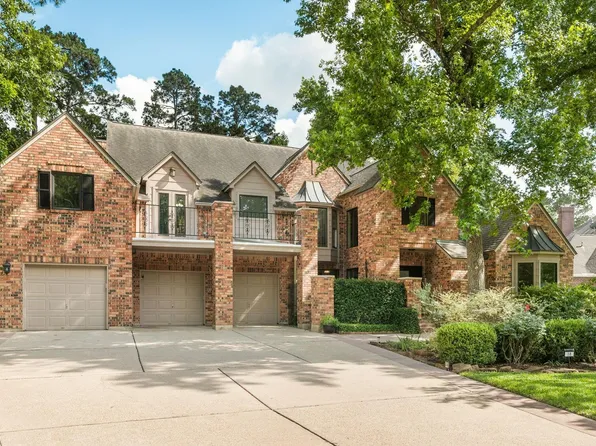 18 Golden Sunset Cir, Spring, TX 77381