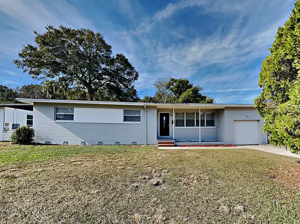 3124 Cesery Blvd, Jacksonville, FL 32277