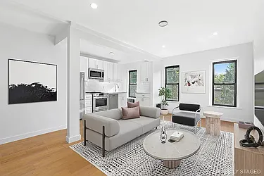 82 Clinton Avenue, #3
