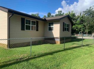 305 W Courtland St, Vidor, TX 77662