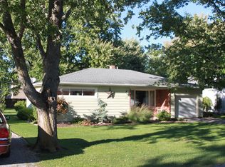 225 E Hubbard St, Hamler, OH 43524