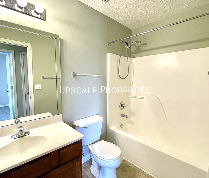 3784 Winthrop Dr — Photo 13