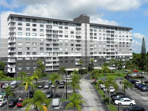 3850 Washington Street #310, Hollywood, FL 33021