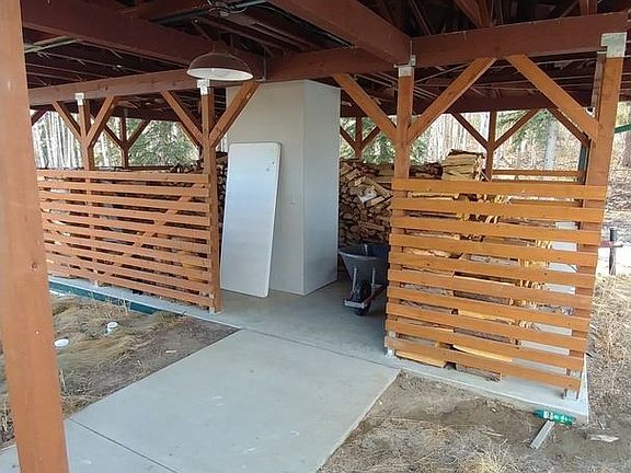 5th image of 601 Wayne Williams Ln