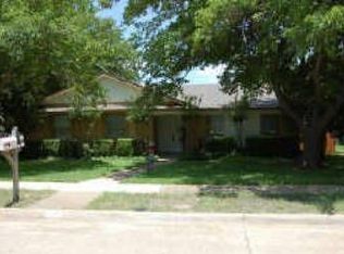 2601 Raintree Dr, Plano, TX 75074