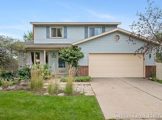 4471 Wintergreen Dr SE, Kentwood, MI